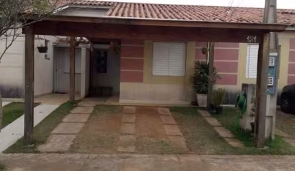 Casa para venda em Jardim Ipanema de 72.00m² com 2 Quartos, 1 Suite e 2 Garagens