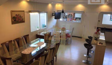 Casa para venda em Pitas de 276.00m² com 5 Quartos, 5 Suites e 3 Garagens