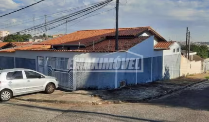 Casa para venda em Jardim Simus de 117.00m² com 3 Quartos, 1 Suite e 3 Garagens