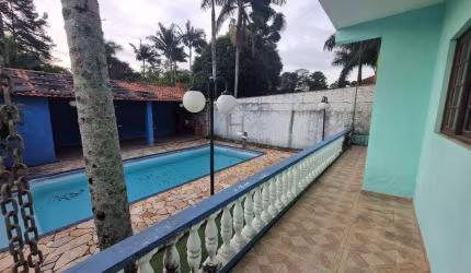 Casa de Condomínio para alugar em Vargem Grande Paulista de 300.00m² com 3 Quartos, 1 Suite e 10 Garagens