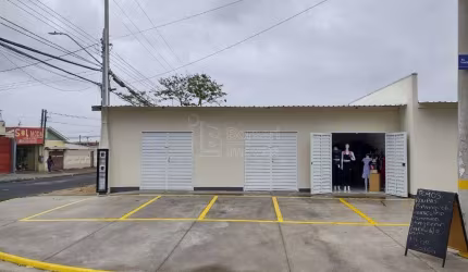 Imóvel Comercial para alugar em Jardim Roberto Selmi Dei de 30.00m² com 2 Garagens