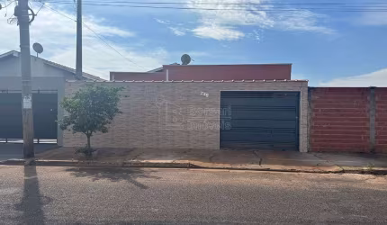Casa para venda em Jardim Adalberto Frederico De Oliveira Roxo I de 206.00m² com 3 Quartos, 1 Suite e 1 Garagem