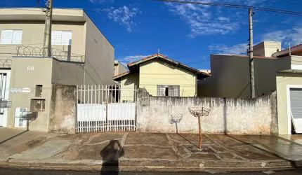 Casa para venda em Vila Nova Botucatu de 70.00m² com 2 Quartos e 1 Garagem