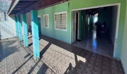 Casa para venda em Jardim Novo I de 300.00m² com 4 Quartos e 5 Garagens