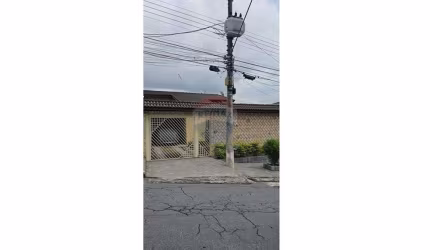 Casa para alugar em Jordanópolis de 129.00m² com 3 Quartos, 1 Suite e 2 Garagens