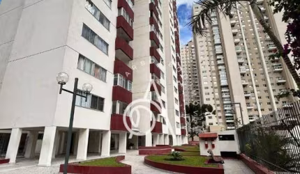 Apartamento para venda em Portão de 79.00m² com 3 Quartos, 1 Suite e 1 Garagem