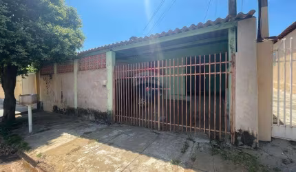 Casa para venda em Jardim Leoni de 139.60m² com 3 Quartos e 1 Garagem