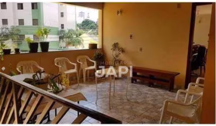 Casa para venda em Jardim Paulista I de 350.00m² com 3 Quartos, 1 Suite e 5 Garagens