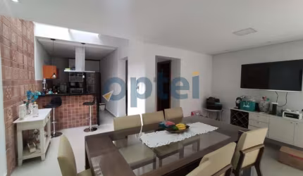 Casa para venda em Anchieta de 165.00m² com 3 Quartos, 3 Suites e 3 Garagens