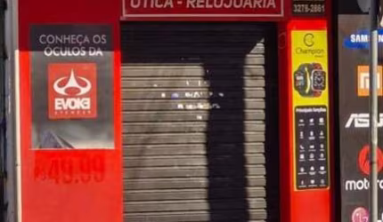 Prédio Comercial para venda em Capão Raso de 24.00m²