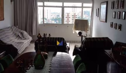 Apartamento para alugar em Centro de 109.00m² com 2 Quartos e 1 Garagem