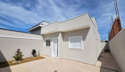 Casa para venda em Jardim Casablanca de 60.00m² com 2 Quartos e 2 Garagens
