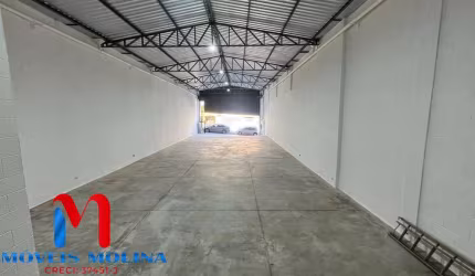 Galpão / Depósito / Armazém para alugar em Nova Gerty de 300.00m²