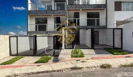 Casa de Condomínio para venda em Jardim Casa Branca de 131.00m² com 3 Quartos, 1 Suite e 2 Garagens