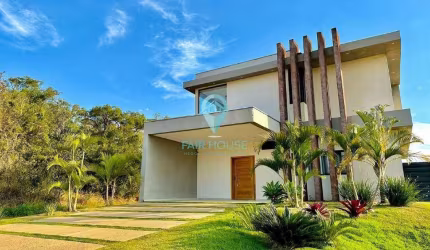 Casa para venda em Estância Turistica de 214.00m² com 5 Quartos, 2 Suites e 6 Garagens