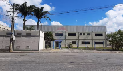 Galpão / Depósito / Armazém para alugar em Iporanga de 6000.00m²