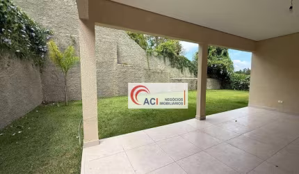 Casa de Condomínio para alugar em Chácara Dos Junqueiras de 198.00m² com 3 Quartos, 1 Suite e 6 Garagens
