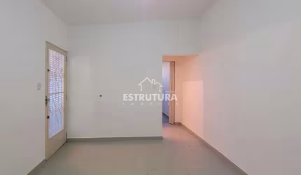 Casa para alugar em Centro de 60.00m² com 1 Quarto