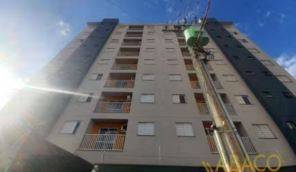 Apartamento para alugar em Centro de 42.00m² com 2 Quartos, 1 Suite e 1 Garagem