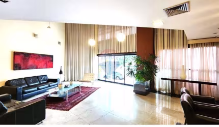 Apartamento para alugar em Savassi de 43.00m² com 1 Quarto e 1 Suite