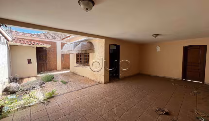 Casa para venda em Paulista de 272.00m² com 3 Quartos, 1 Suite e 2 Garagens
