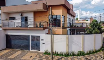 Casa para venda em Jardim Nova Rosana de 278.00m² com 3 Quartos e 1 Suite