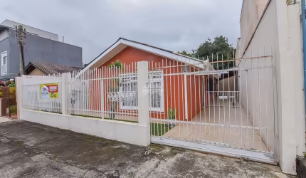 Casa para venda em Campina Do Siqueira de 80.00m² com 3 Quartos, 1 Suite e 4 Garagens