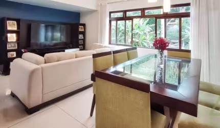 Apartamento para venda em Corrêas de 77.00m² com 3 Quartos, 1 Suite e 1 Garagem