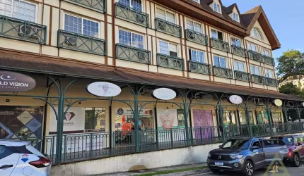 Sala Comercial para alugar em Itaipava de 32.00m² com 2 Garagens