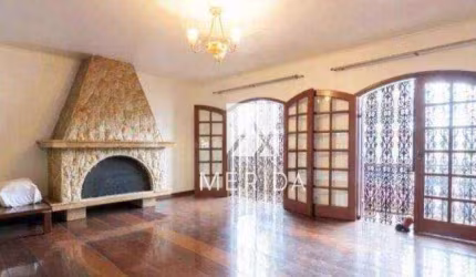 Casa para venda e aluguel em Jardim de 325.00m² com 3 Quartos, 3 Suites e 8 Garagens