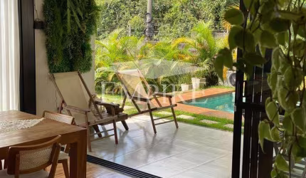 Sobrado para venda em Jardim Das Cerejeiras de 390.00m² com 3 Quartos, 3 Suites e 4 Garagens