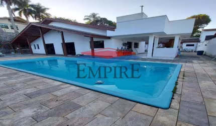 Casa de Condomínio para venda em Arujázinho Iv de 369.00m² com 4 Quartos, 4 Suites e 4 Garagens