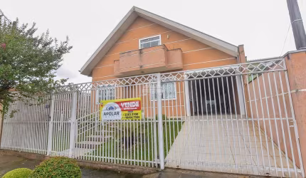 Sobrado para venda em Tarumã de 200.00m² com 3 Quartos, 1 Suite e 2 Garagens