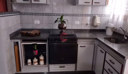 Casa para venda em Cidade Nova de 248.00m² com 3 Quartos, 1 Suite e 2 Garagens