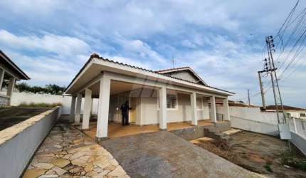 Casa para venda em São Pedro de 158.00m² com 2 Quartos e 1 Suite