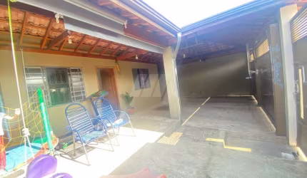 Casa para venda em São Pedro de 190.00m² com 5 Quartos e 1 Suite