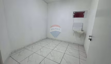 Sala Comercial para alugar em Centro de 18.00m² com 1 Quarto