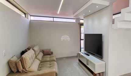 Sobrado para venda em Cruzeiro de 119.00m² com 3 Quartos, 1 Suite e 1 Garagem