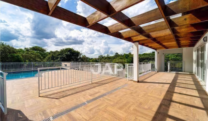 Casa de Condomínio para venda em Medeiros de 235.00m² com 4 Quartos, 3 Suites e 5 Garagens