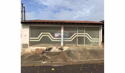 Casa para venda em Jardim Bom Viver Iv de 174.33m² com 3 Quartos e 2 Garagens