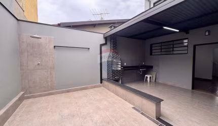 Sobrado para venda em Jardim Anhangüera de 191.12m² com 3 Quartos, 1 Suite e 2 Garagens