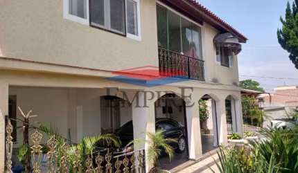 Sobrado para venda em Arujázinho Iv de 500.00m² com 3 Quartos, 2 Suites e 4 Garagens