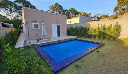Casa de Condomínio para venda e aluguel em Jardim Colibri de 196.00m² com 3 Quartos, 3 Suites e 4 Garagens