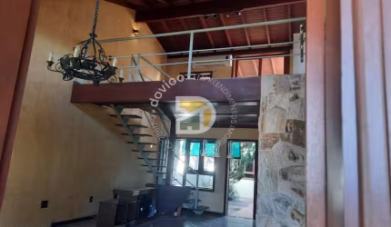Casa para venda em Parque Esperança de 187.00m² com 3 Quartos, 1 Suite e 2 Garagens
