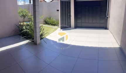 Casa para venda em Jardim Ipê Vi de 140.00m² com 2 Quartos, 1 Suite e 2 Garagens