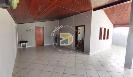Casa para venda em Jardim Santa Terezinha Ii de 136.20m² com 2 Quartos, 1 Suite e 2 Garagens