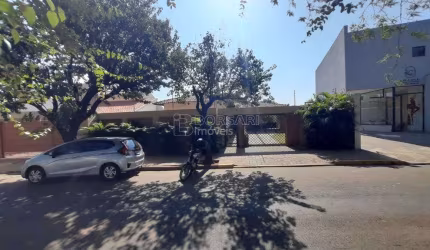Casa para venda em Jardim Primavera de 415.00m² com 5 Quartos, 4 Suites e 3 Garagens