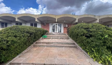Casa para venda em Jardim Dos Seixas de 556.00m² com 7 Quartos, 7 Suites e 2 Garagens