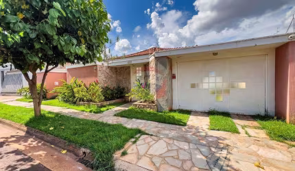 Casa para venda em City Ribeirão de 267.55m² com 3 Quartos, 1 Suite e 2 Garagens