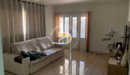 Casa para venda em Jardim Maria Bonati Bordignon de 235.73m² com 3 Quartos, 1 Suite e 2 Garagens